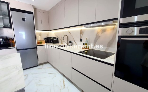 Wohnung - Wiederverkauf - Fuengirola - RSO-31201