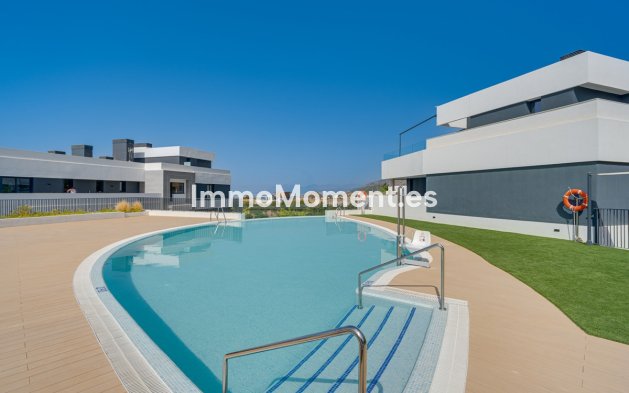 Wohnung - Wiederverkauf - Marbella - Altos de los Monteros