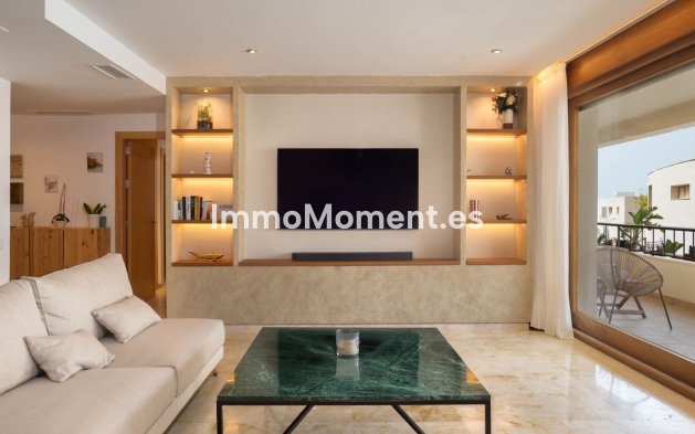 Wohnung - Wiederverkauf - Marbella - Altos de los Monteros