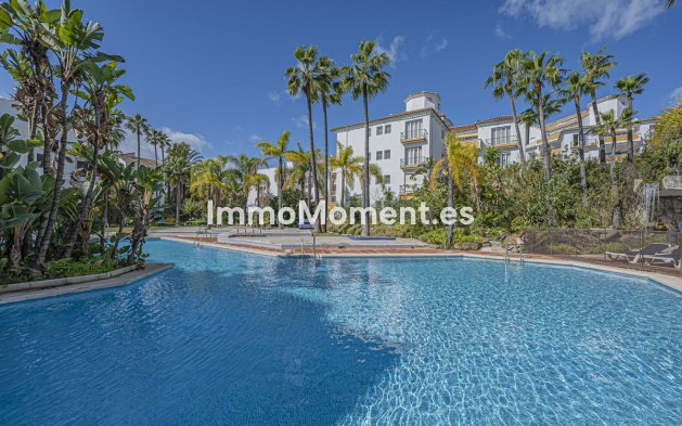 Wohnung - Wiederverkauf - Marbella - Elviria