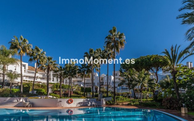 Wohnung - Wiederverkauf - Marbella - Elviria