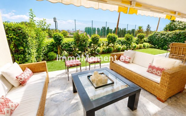 Wohnung - Wiederverkauf - Marbella - Guadalmina Baja