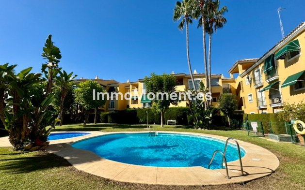 Wohnung - Wiederverkauf - Marbella - Guadalmina Baja