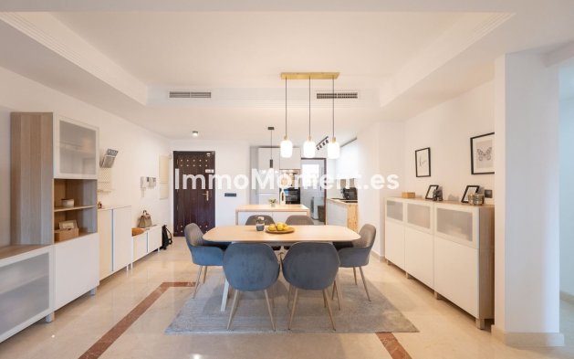Wohnung - Wiederverkauf - Marbella - La Mairena