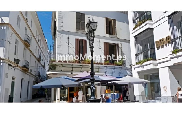 Wohnung - Wiederverkauf - Marbella - Marbella Centro