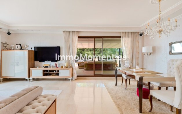Wohnung - Wiederverkauf - Marbella - Nueva Andalucía