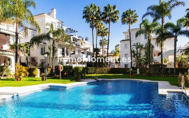 Wohnung - Wiederverkauf - Marbella - Nueva Andalucía
