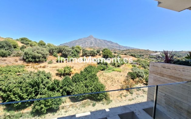 Wohnung - Wiederverkauf - Marbella - Nueva Andalucía