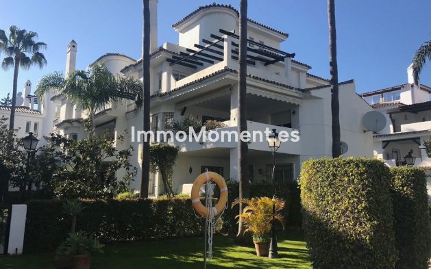 Wohnung - Wiederverkauf - Marbella - Nueva Andalucía