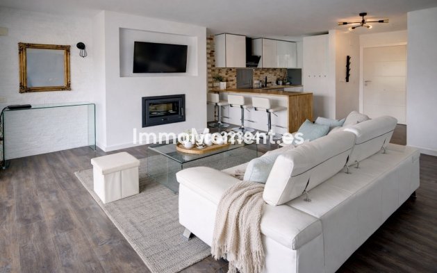 Wohnung - Wiederverkauf - Marbella - Puerto Banús