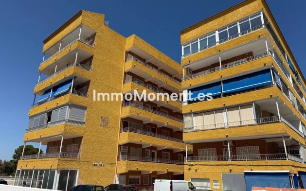 Wohnung - Wiederverkauf - Orihuela Costa - Punta Prima