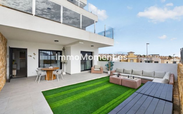 Wohnung - Wiederverkauf - Orihuela Costa - Villamartín