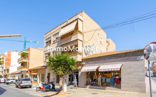 Wohnung - Wiederverkauf - Torrevieja - Torrevieja Centro