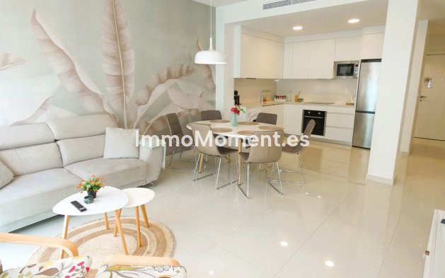 Wohnung - Wiederverkauf - Torrevieja - Torrevieja Centro