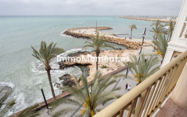 Wohnung - Wiederverkauf - Torrevieja - Torrevieja Centro