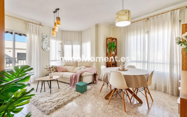 Wohnung - Wiederverkauf - Torrevieja - Torrevieja Centro