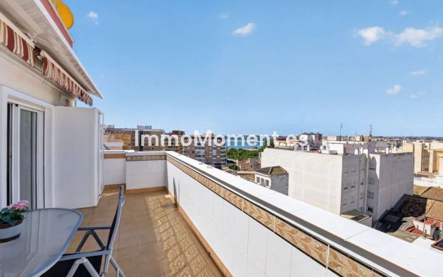 Wohnung - Wiederverkauf - Torrevieja - Torrevieja Centro