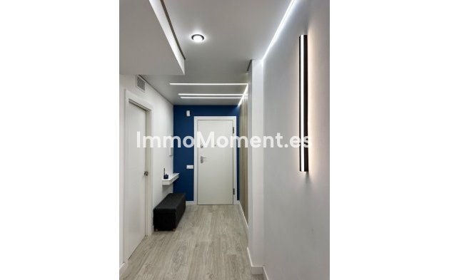 Wohnung - Wiederverkauf - Torrevieja - Torrevieja Centro