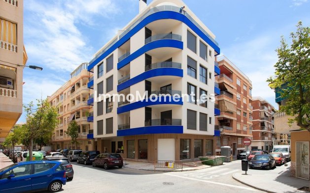 Wohnung - Wiederverkauf - Torrevieja - Torrevieja Centro