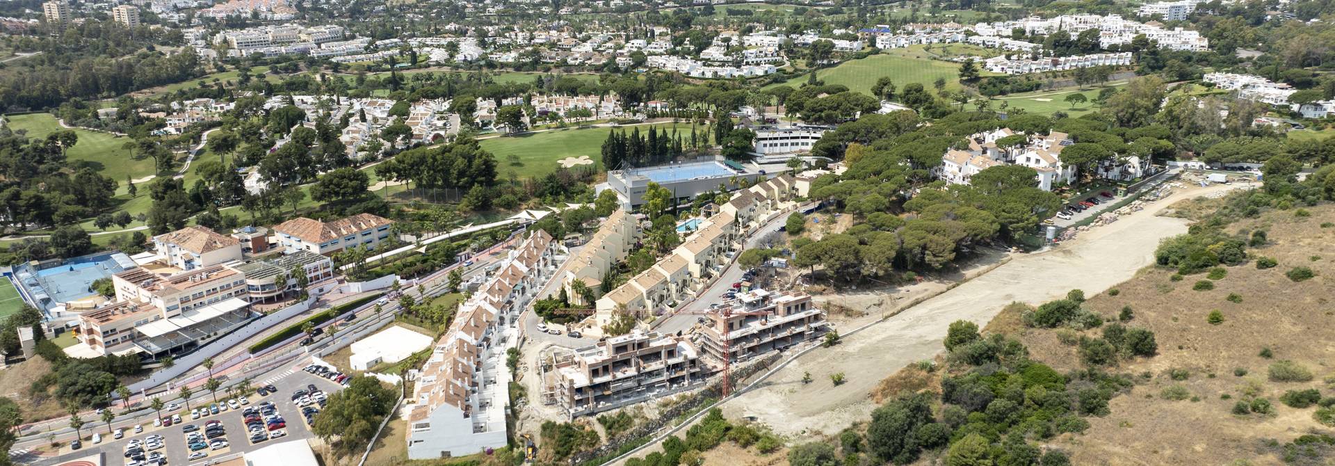 Aloha Forest - Vasari Apartments