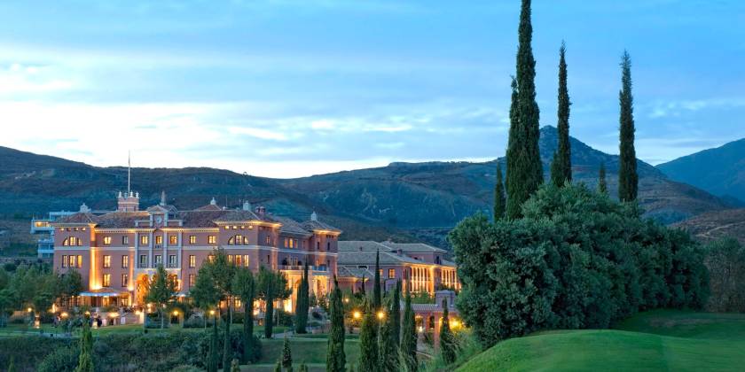 COSTA DEL SOL: THE UNSTOPPABLE TRANSFORMATION INTO ONE OF EUROPE’S MOST LUXURIOUS AND HEALTHIEST REGIONS