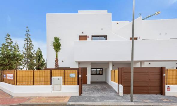 Independiente en Los Alcázares