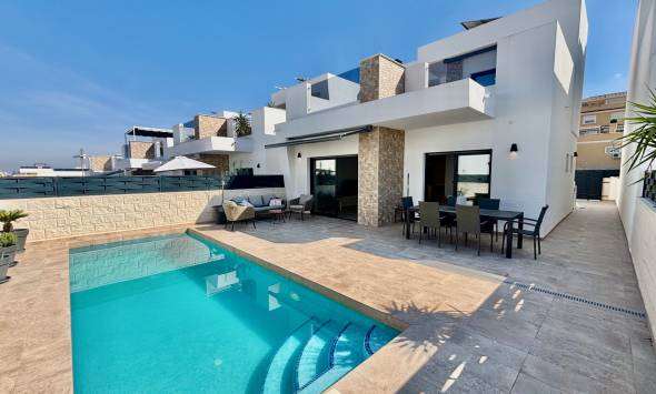 Vrijstaand in Benijófar