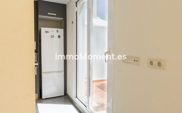 Reventa - Apartamento - Estepona  - Estepona Centro