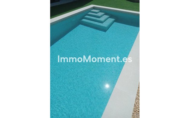 Reventa - Villa independiente - Finestrat