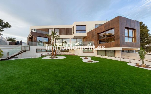 Resale - Detached villa - Benidorm - Benidorm Centro