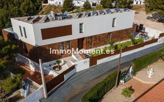 Resale - Detached villa - Benidorm - Benidorm Centro