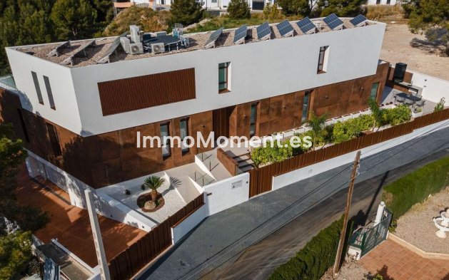 Resale - Detached villa - Benidorm - Benidorm Centro