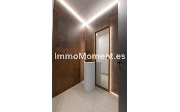 Resale - Detached villa - Benidorm - Benidorm Centro