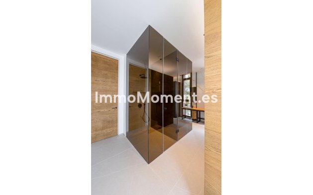 Resale - Detached villa - Benidorm - Benidorm Centro