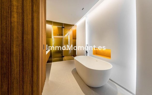 Resale - Detached villa - Benidorm - Benidorm Centro