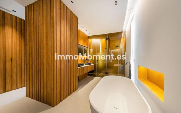 Resale - Detached villa - Benidorm - Benidorm Centro