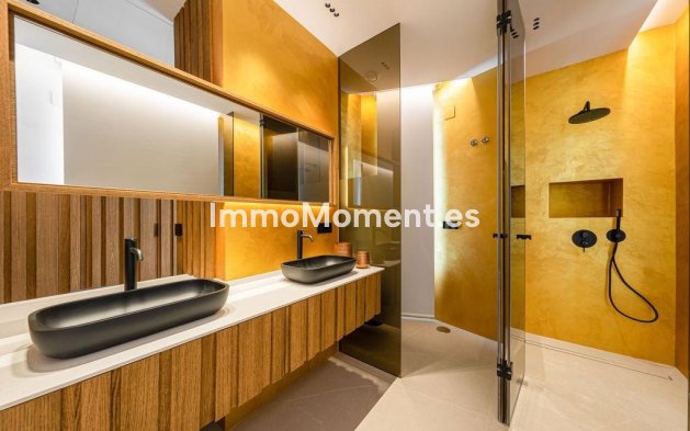 Resale - Detached villa - Benidorm - Benidorm Centro