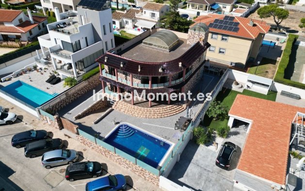 Wiederverkauf - Freistehende Villa - Orihuela - Orihuela Costa
