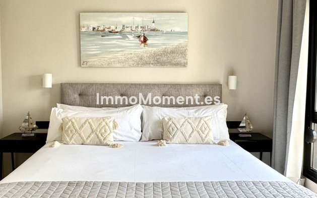Wiederverkauf - Wohnung - Marbella - Puerto Banús