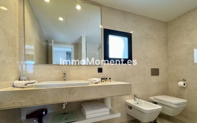 Wiederverkauf - Wohnung - Marbella - Puerto Banús