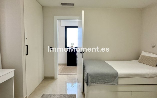 Wiederverkauf - Wohnung - Marbella - Puerto Banús