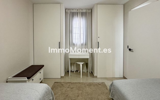 Wiederverkauf - Wohnung - Marbella - Puerto Banús