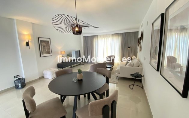 Bestaande woning - Appartement - Estepona  - Estepona Centro