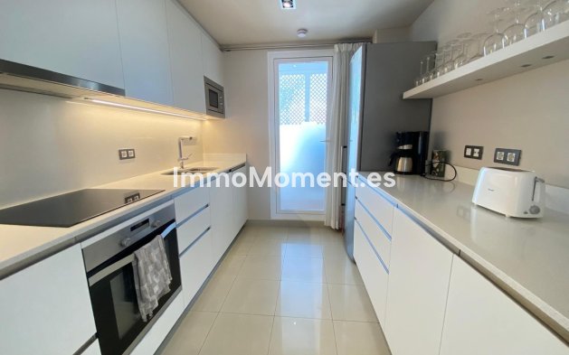 Bestaande woning - Appartement - Estepona  - Estepona Centro