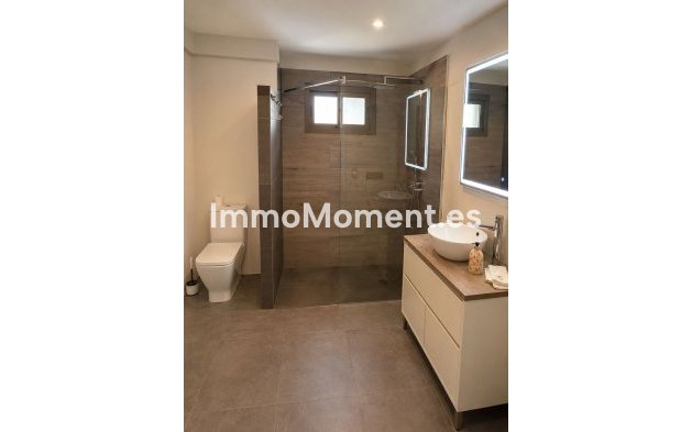Bestaande woning - Appartement - Estepona  - Atalaya
