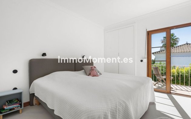Bestaande woning - Vrijstaande villa - Estepona  - Selwo