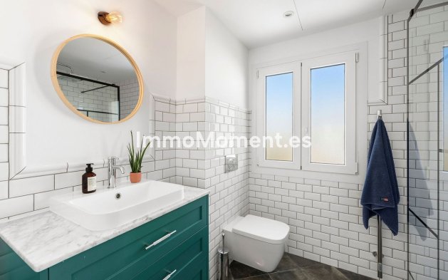Bestaande woning - Vrijstaande villa - Estepona  - Selwo