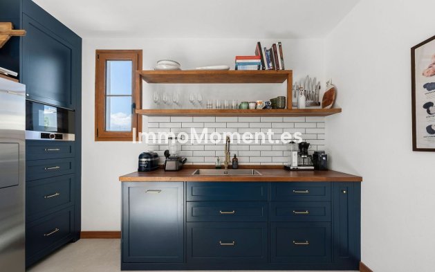 Bestaande woning - Vrijstaande villa - Estepona  - Selwo