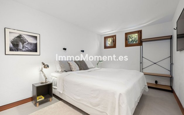Bestaande woning - Vrijstaande villa - Estepona  - Selwo