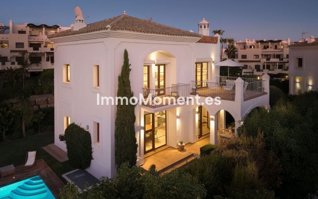 Bestaande woning - Vrijstaande villa - Estepona  - Selwo